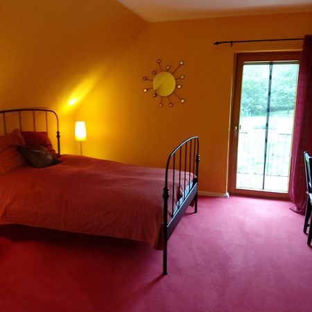 Kemenate Zimmer Gechaichnishof 7Born Maring-Noviand Exterior foto