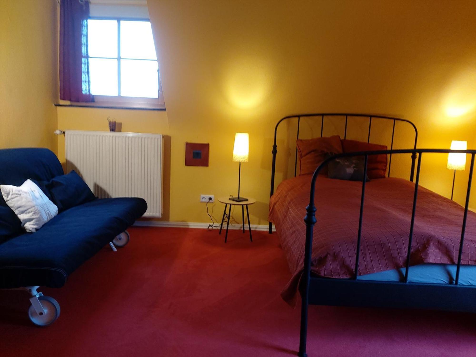 Kemenate Zimmer Gechaichnishof 7Born Maring-Noviand Exterior foto